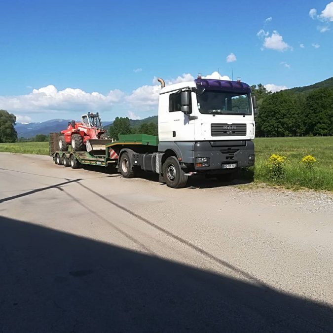 IMG_20180509_102840 675X675 | Garage Furstoss Entretien/ Réparation poids lourds Saint-Dié-des-Vosges 1