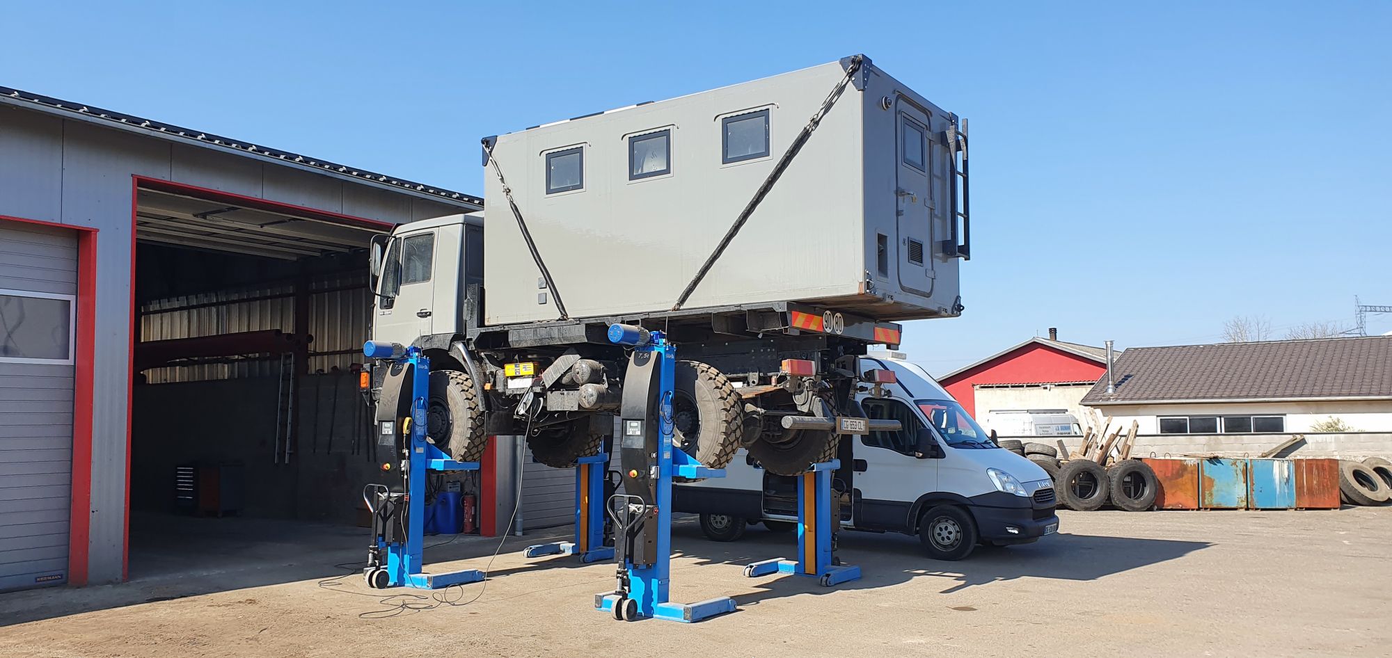 Entretien et r&eacute;paration de poids lourds & v&eacute;hicules utilitaires &agrave; Sainte-Croix-en-Plaine pr&egrave;s de Colmar Illzach 0